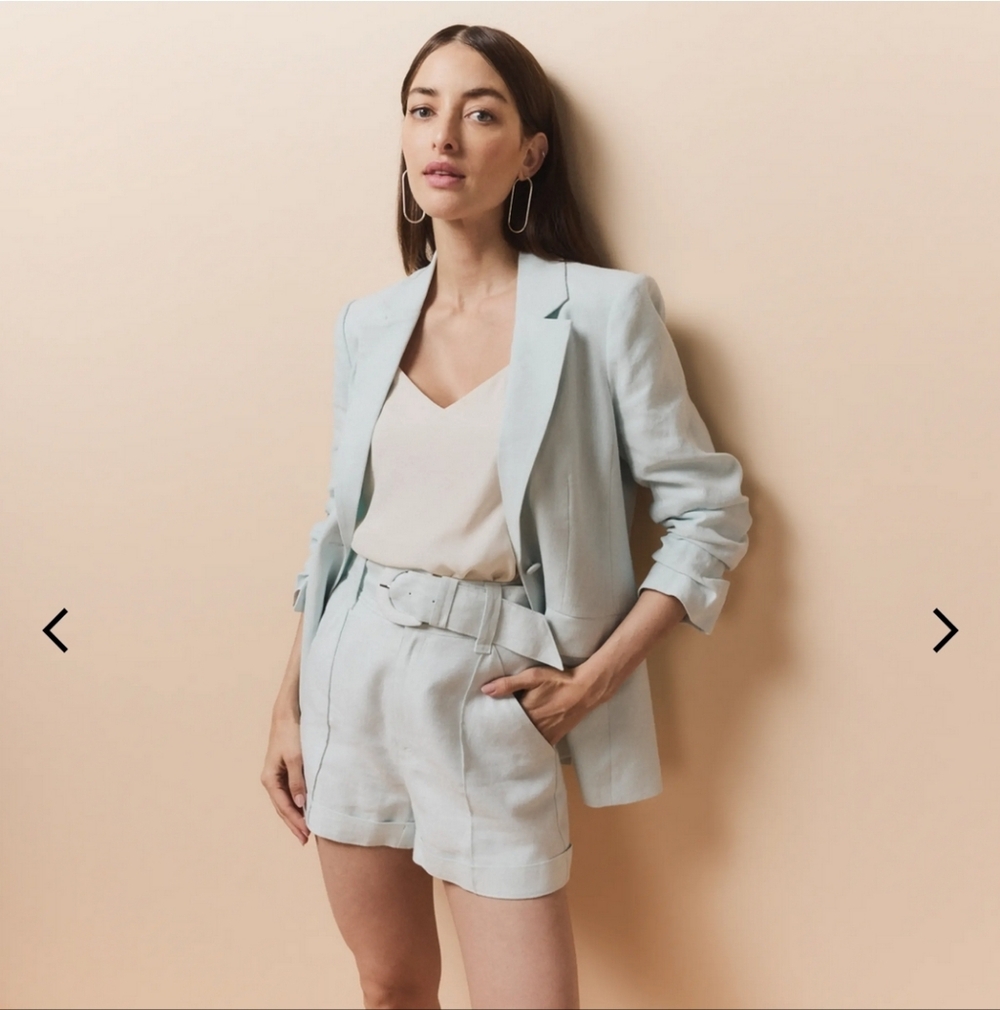 Cing A Sept Women 8 Aldi Belted Wide-Leg Glacial Blue Linen Shorts